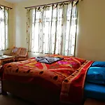 Kunga Hotel And Restaurant