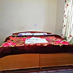 Kunga Hotel And Restaurant