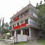 Oyo 17400 Home River View Studio Nh3Pangan