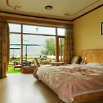 Snow Peak Retreat