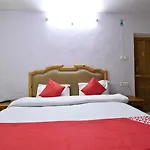 Oyo 10268 New Manali Inn