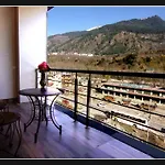 Grand Krisa Resort & Spa , Manali