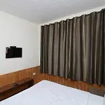 Oyo 13611 Home Bliss And Blossom Cottages