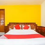 Hotel Rajhans Manali