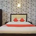 Oyo 10186 Hotel Asia Holidays