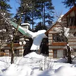 Retreat Cottages