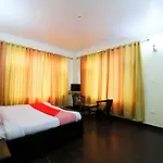 Oyo 11645 Hotel Japika Inn