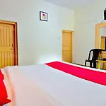 Tara Paying Guest House