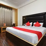 Oyo 15699 Hotel Conifer