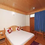 Oyo 13697 Home Exotic Hill View Studio Naggar Road