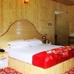 Hotel Imperial Palace