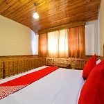 Oyo 13947 Tourist Nest
