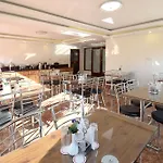 Oyo 11643 Hotel Sunrise Villa