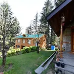 Oyo 13352 Home Modern Stay 3Bhk Hadimba Temple