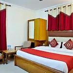 Hotel Crystal