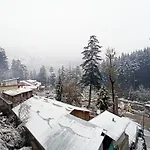Hotel Him View