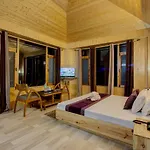 Japika Inn