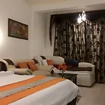Le Grand Manali - The River Facing Hotel