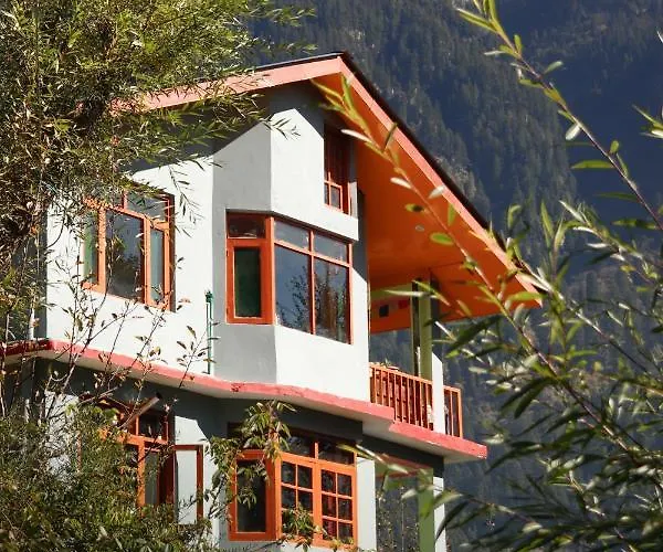 Pahadi Manzil Homestay & Hostel