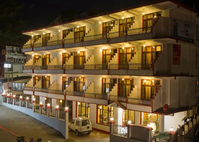 New Harmony Inn