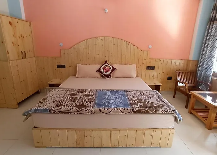 Wood Stone Homestay
