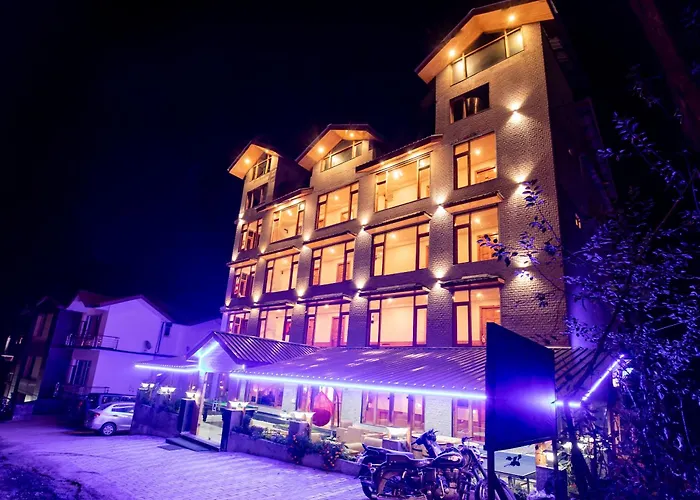 Hotel Smugglers Mountain View - Central Heated & Air Cooled #Free Pick From Volvo Bus Stand