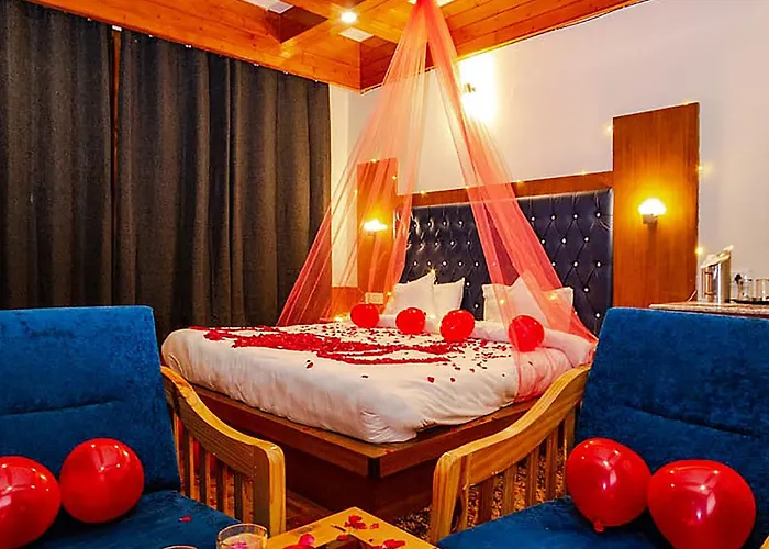 Fabhotel La Kailasha Regency