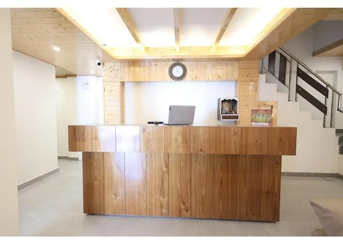 Royal Nest By Terraa Hotels, Manali