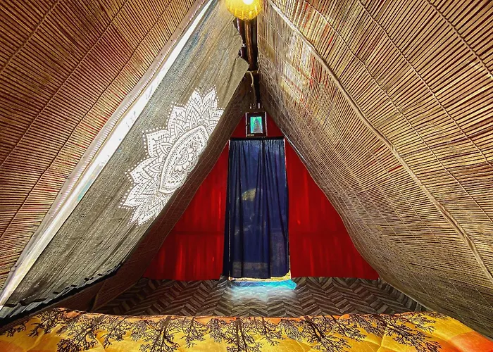 Hotel O Manali Camp