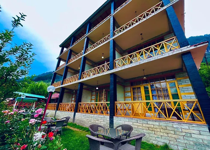 Naina Spring Resort, Manali - Away From City Hustle