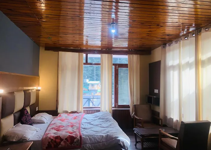Hotel Broad View