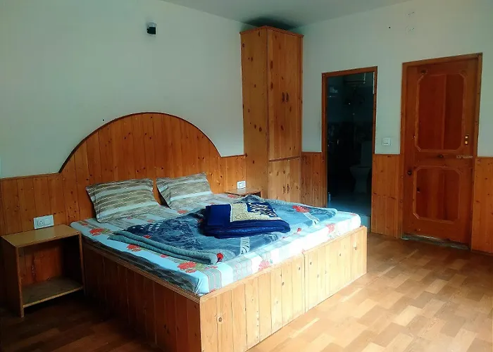 Adiyogi Hostel
