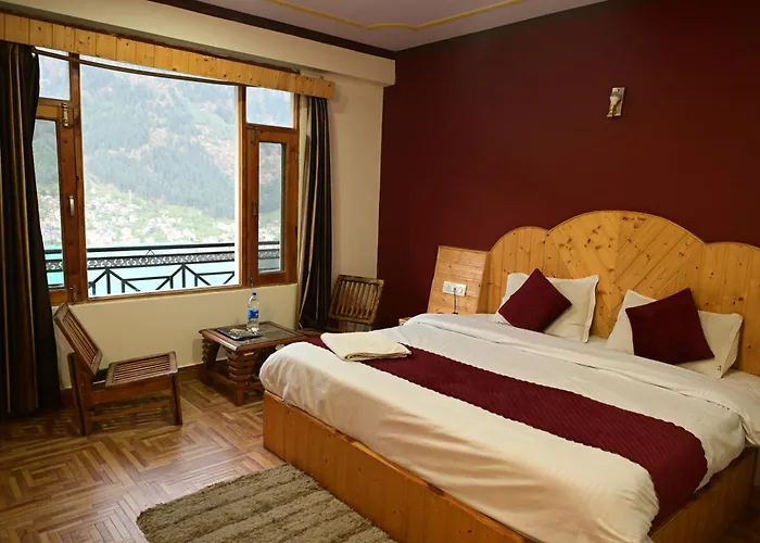 Krishana Cottage A Pure Veg !!!300 M From Hadimba Temple!!!Balcony Rooms!!!Veg Restaurant!!!Couple Friendly!!!Family Cottage!!!