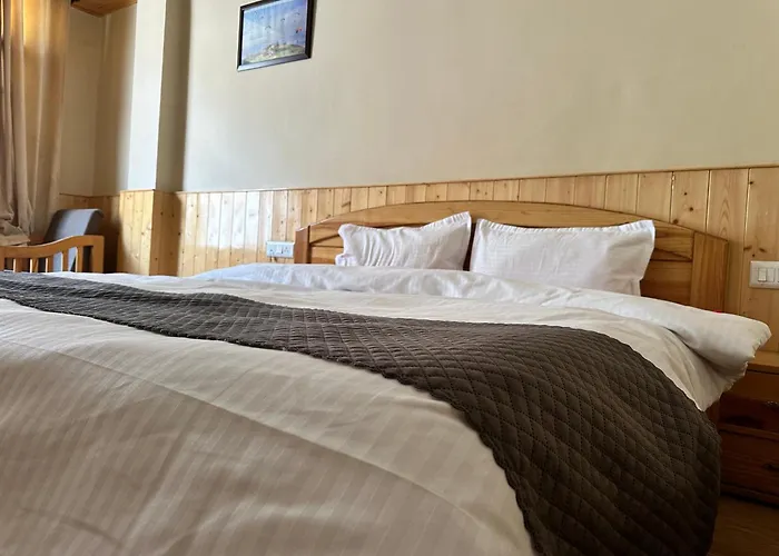 Amar Villa Manali