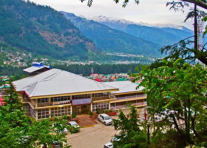Hotel Ishaan