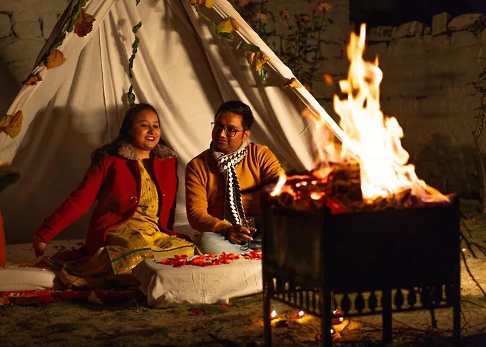 Hill River Resort - Central Heated & Air Cooled - Near Mall Road , Best Property Of Manali 2024- 2025