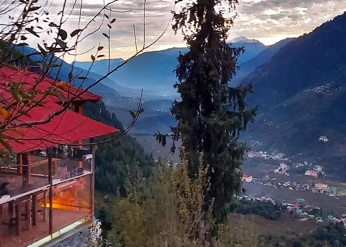 Footloose Resort , Manali