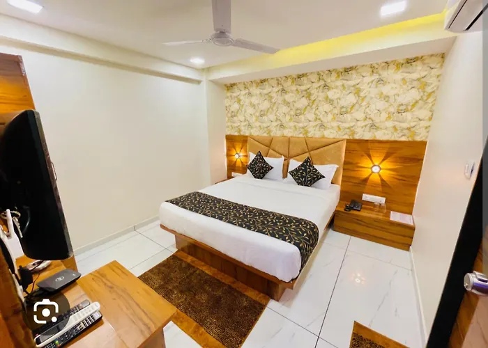Residency\'S Royal Galaxy Palace