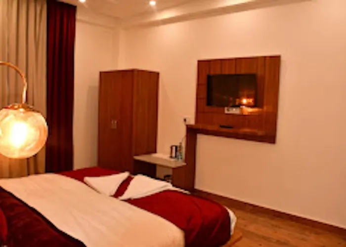 Mountain Majesty\'S Inn Rooms & Restaurant