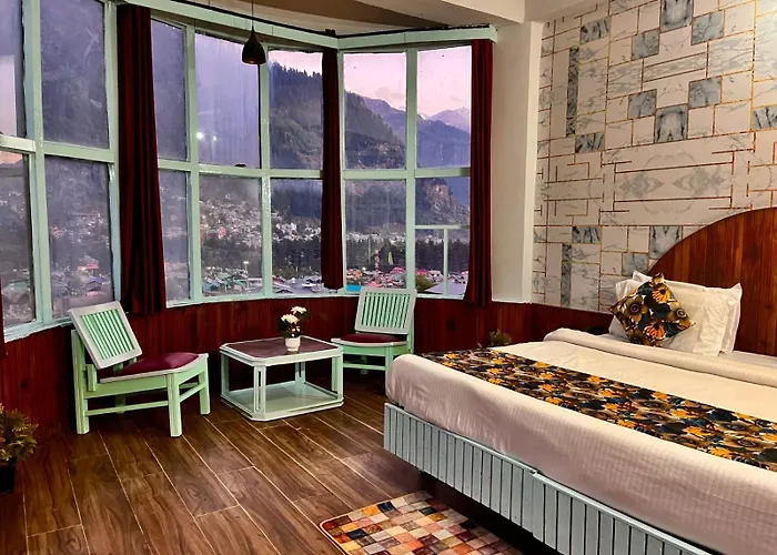 Hotel New Hadimba Palace Inn - Mountain View With Premium Rooms Near Mall Road , Manali
