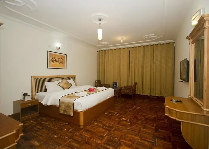 Oyo Premium Simsa Resort