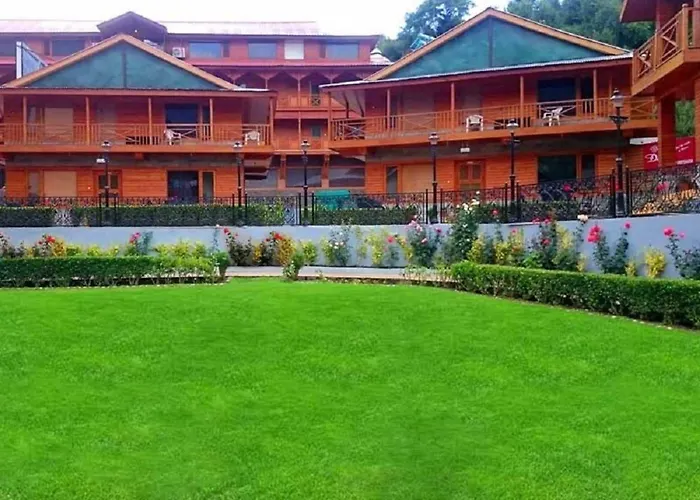 Himalayan Nomad Cottage, Manali ! All 2 Bedroom Independent Cottages ! Personal Lawn Every Cottage ! Parking ! Scenic Mountains View ! Spacious Rooms !