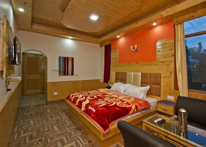 Snow Season Resort Manali