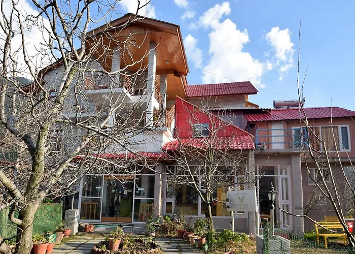 Oyo 4871 The Countryside Resort