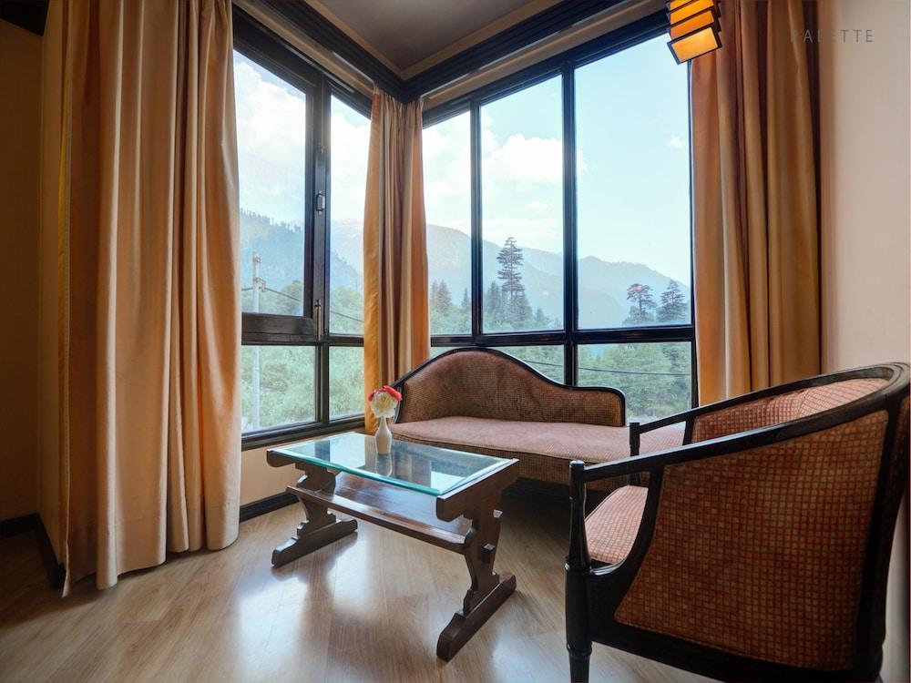 The River Crescent 4* Manali (Himachal Pradesh)