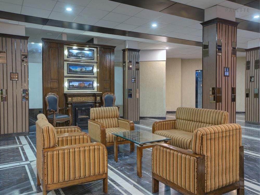 The River Crescent Hotel 4*