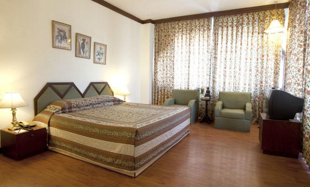 Hotel Snowcrests Manor Manali (Himachal Pradesh)
