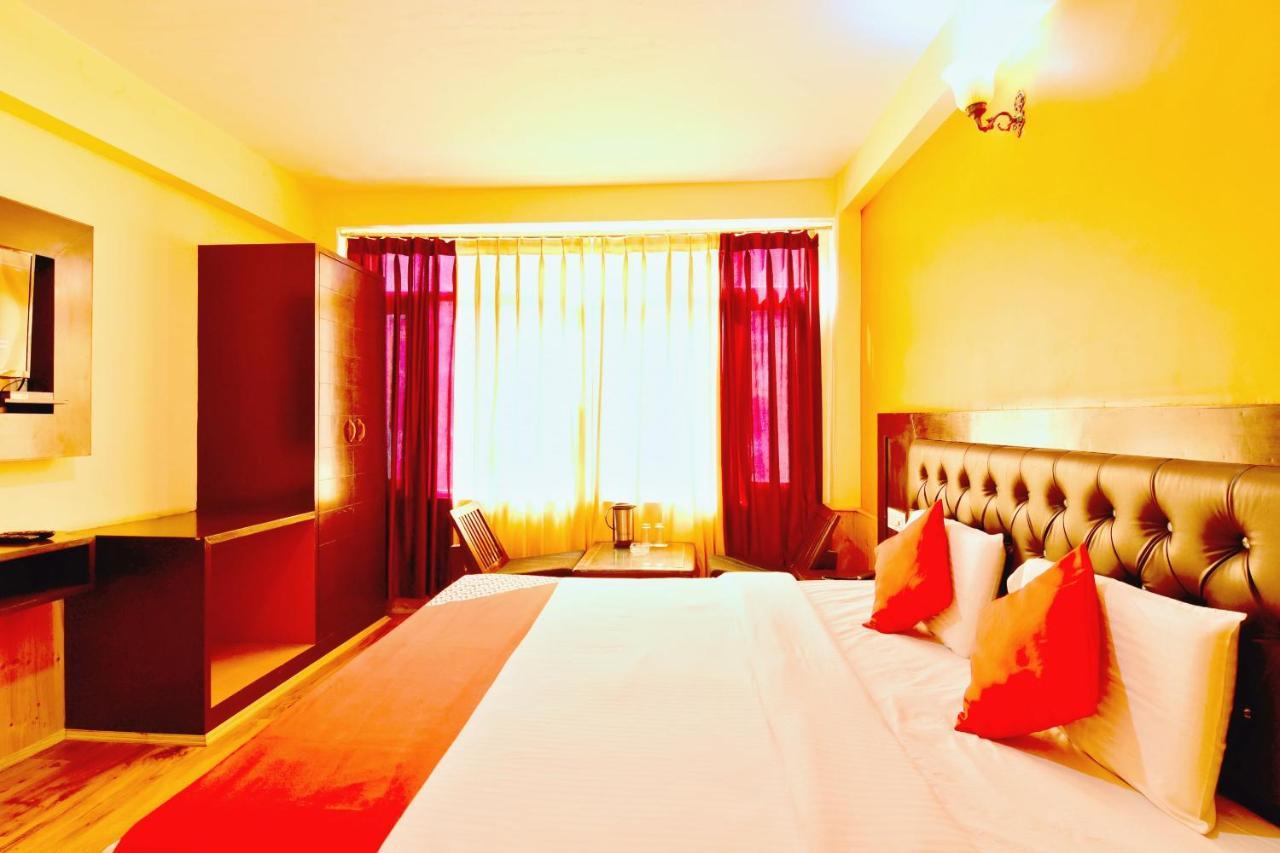 Oyo Flagship 27062 View Hotel Manali (Himachal Pradesh)