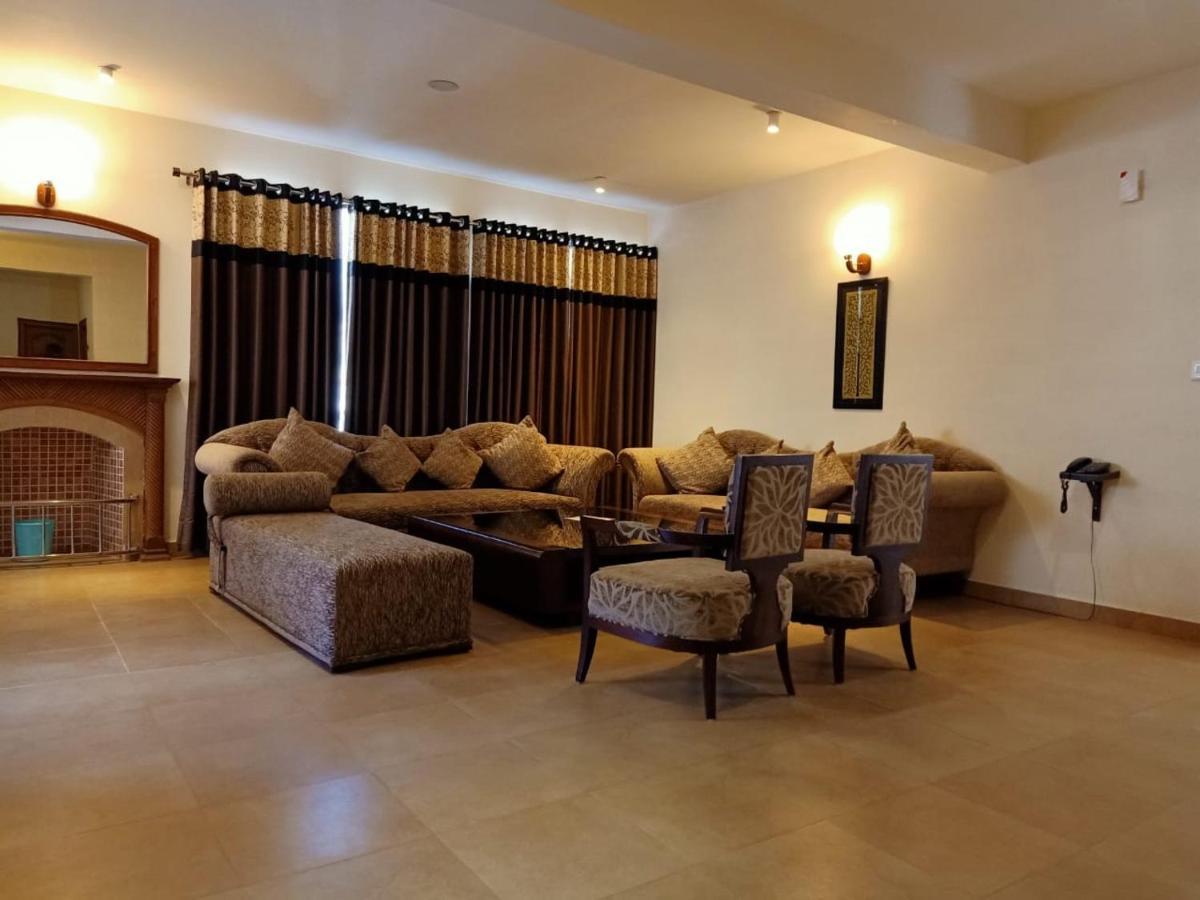 Shingar Regency Hotel Manali (Himachal Pradesh)