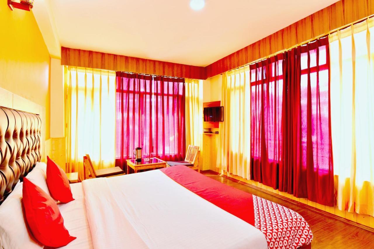 Hotel Oyo Flagship 27062 View Manali (Himachal Pradesh)